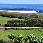 Caldeira Guest house *