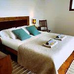 Caldeira Guest house