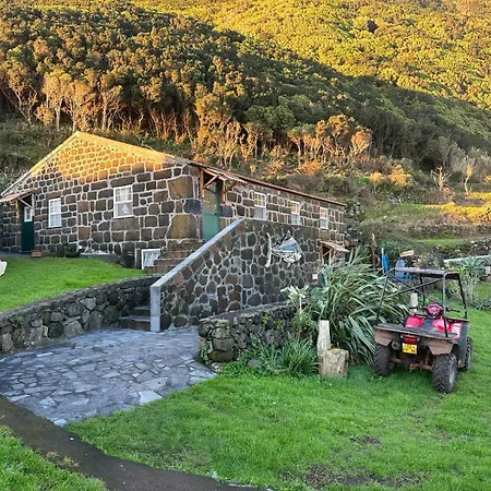 Caldeira Guest house