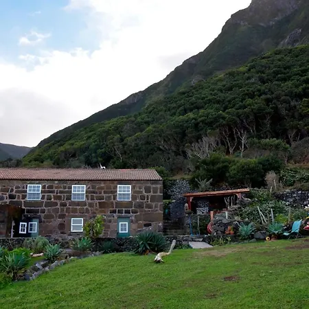 Caldeira Pensión Faja da Caldeira de Santo Cristo