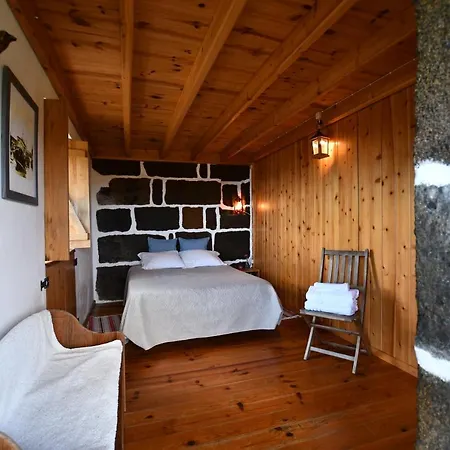 Pensión Caldeira Faja da Caldeira de Santo Cristo