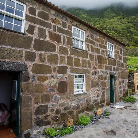 Caldeira Pensión Faja da Caldeira de Santo Cristo